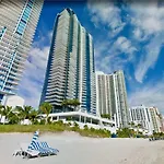 Best Condo On The Beach 6 Beds Free Parking