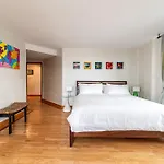 The Netherland By Miami Beach Ocean Rental