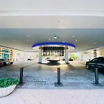 2Br Opulence At Carillon Hotel