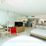 Castle 1133 Ocean View Studio, Pool And Beach Access, Free Parking, Tennis And More!