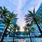 Carillon Miami Beach Private Luxury Suites