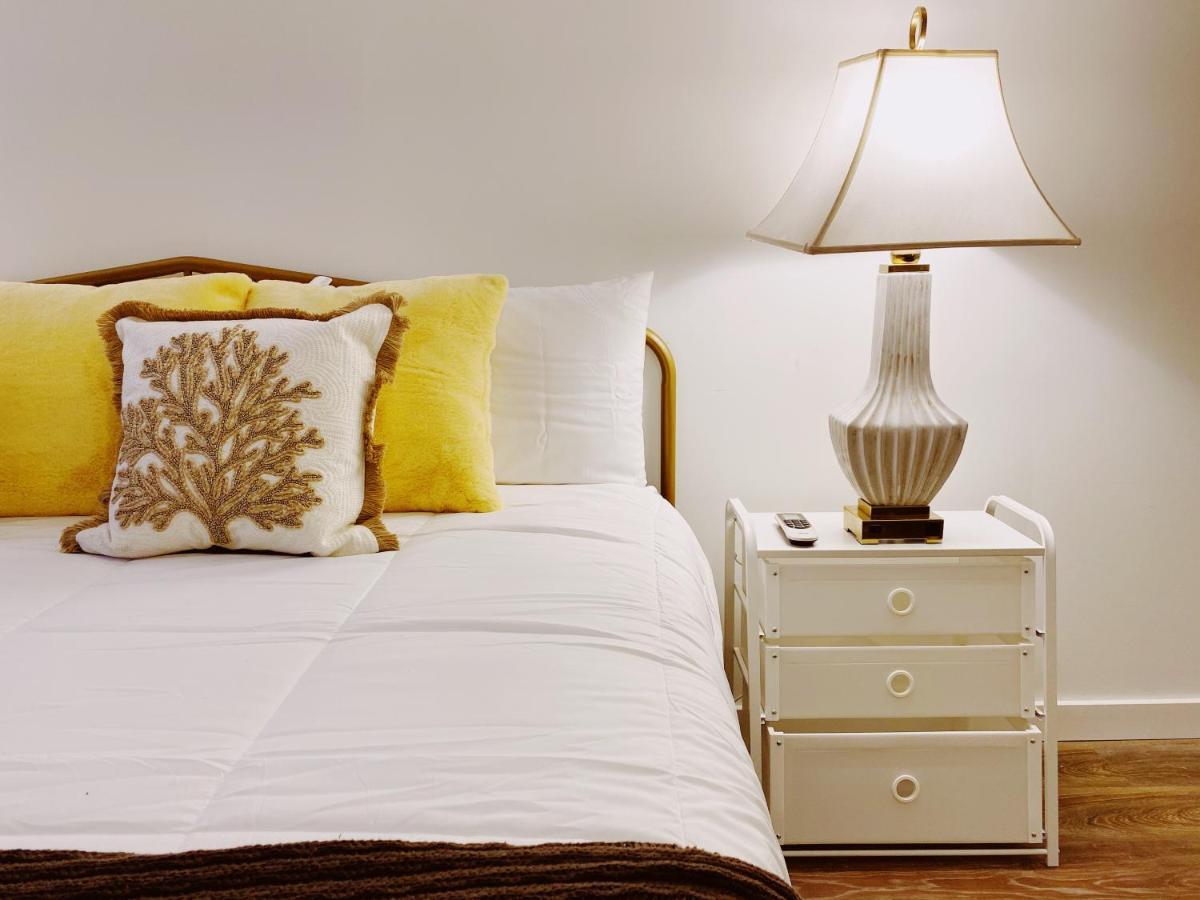 The West Gem Apartment Miami Beach