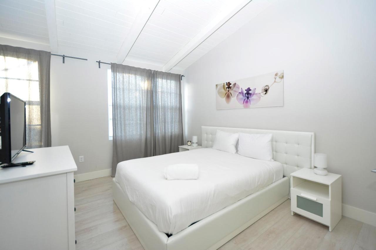 On Collins Apartment Miami Beach
