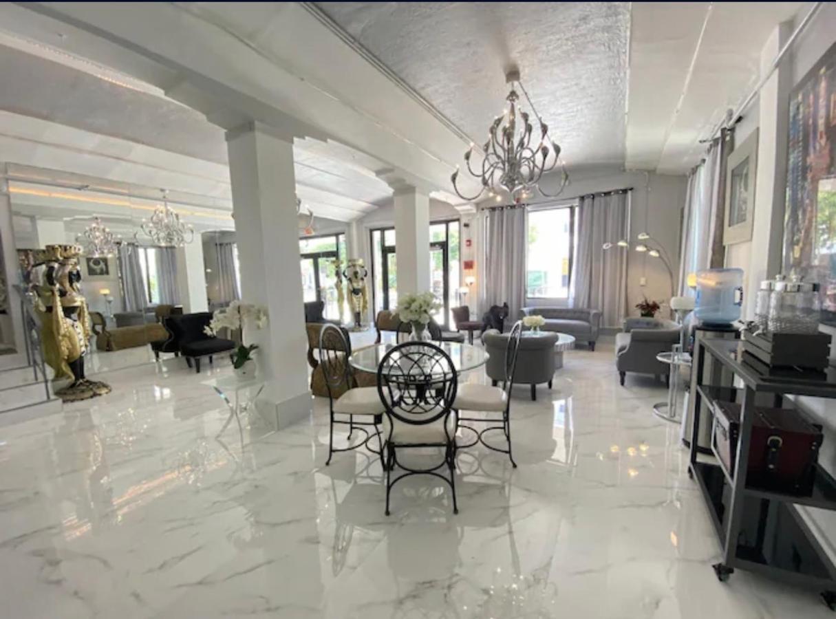 Modern Studio In Aparthotel Miami Beach