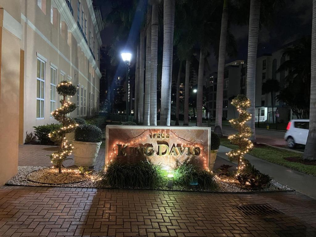 Apartment 3br In Sunny Isles Miami Beach