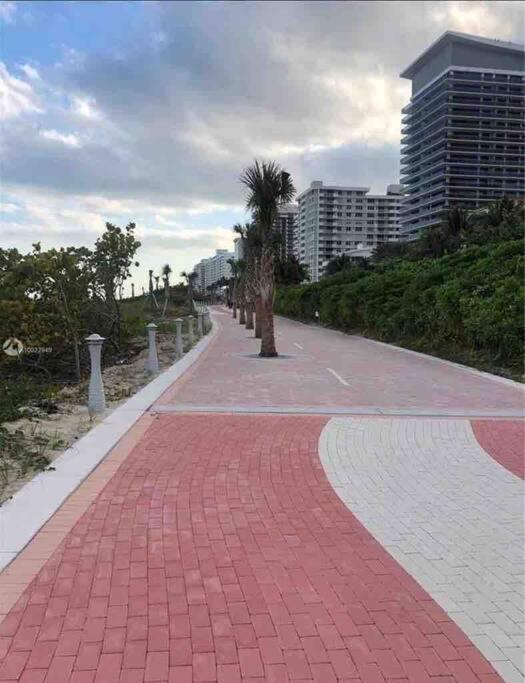 Pavilion - Ocean Sunrise-miami Apartment