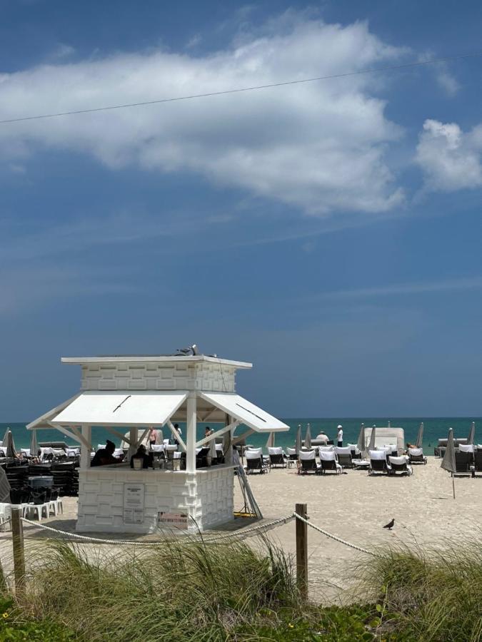 Fontainebleau Miami Beach,tresor Hotel