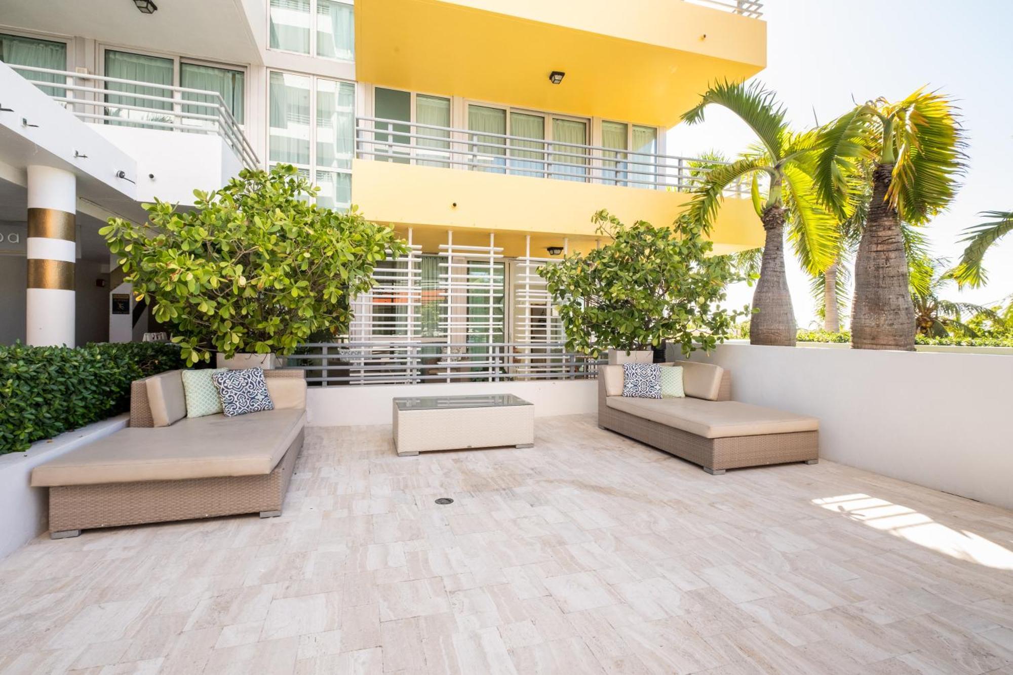 Hilton Bentley Miami South Beach Resort Miami Beach