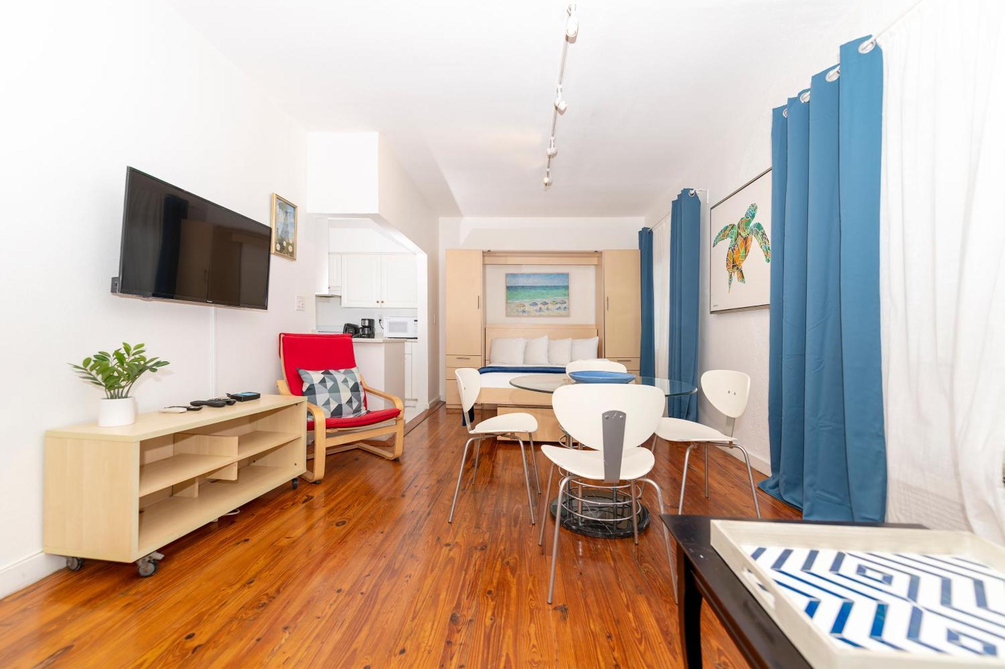 On Collins Apartment Miami Beach