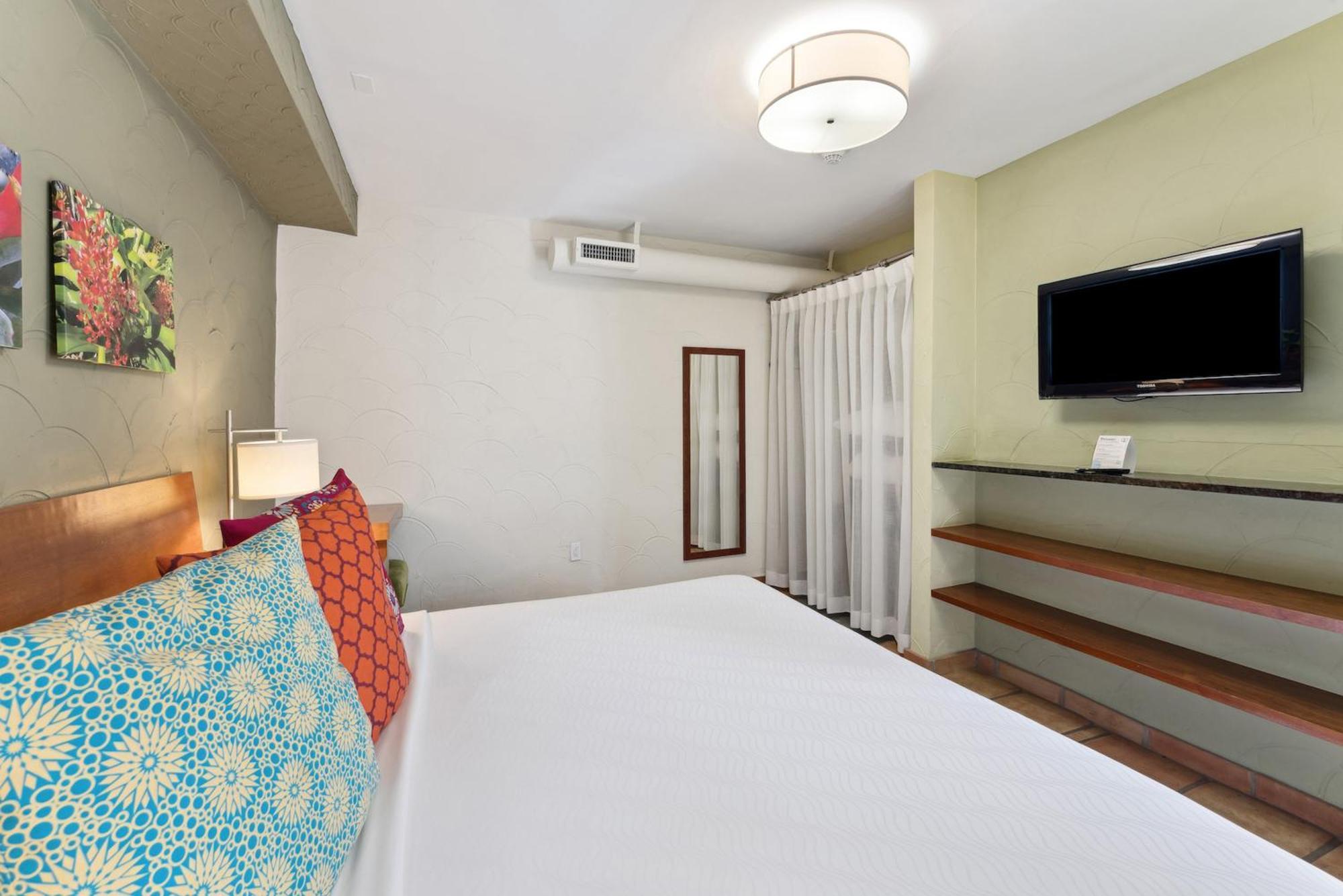 El Paseo 4* Miami Beach