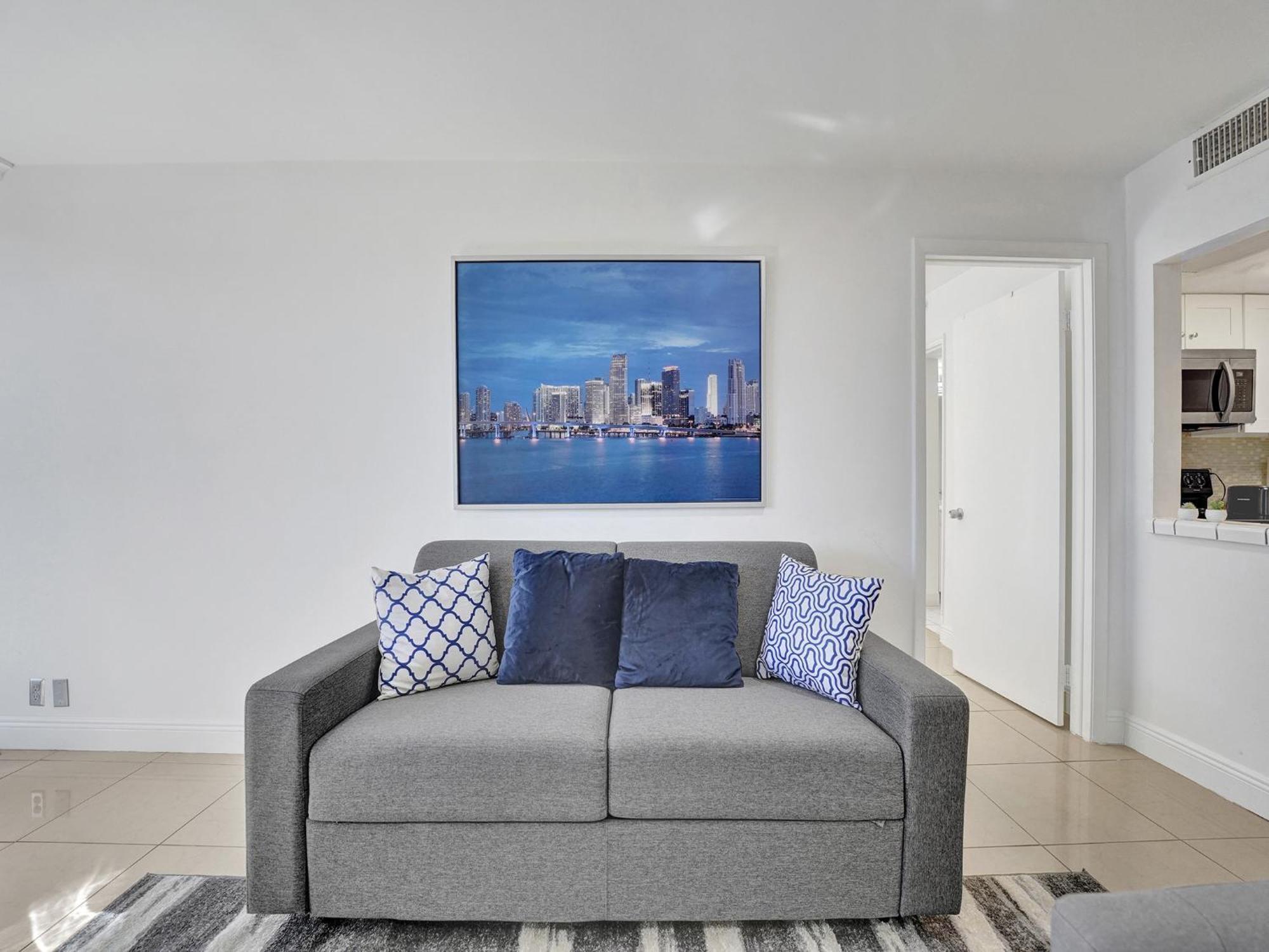Cozy Miami Service 407 Apartment *