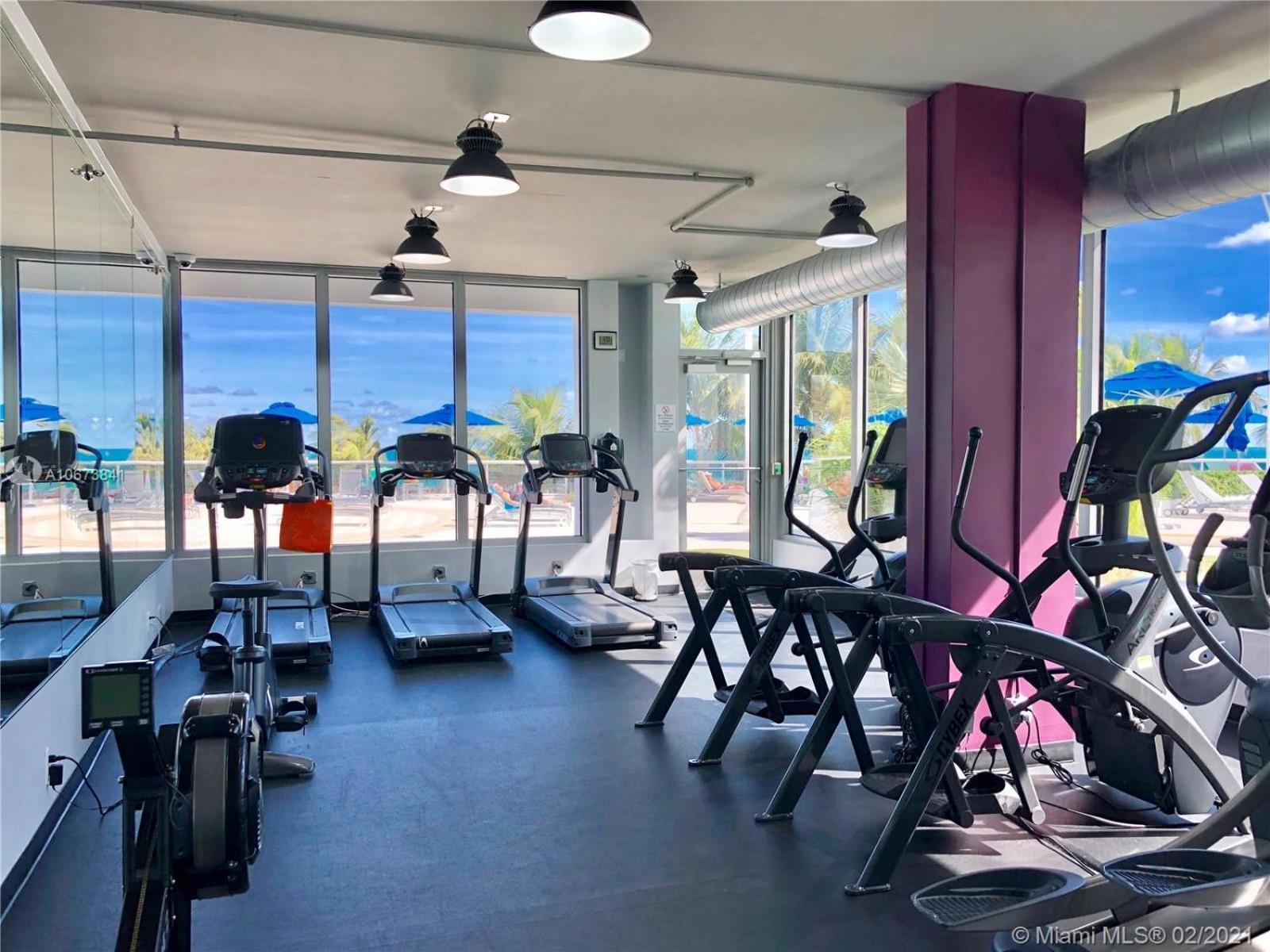 Romantic-condo-miami Beach-spectacular-ocean View Aparthotel