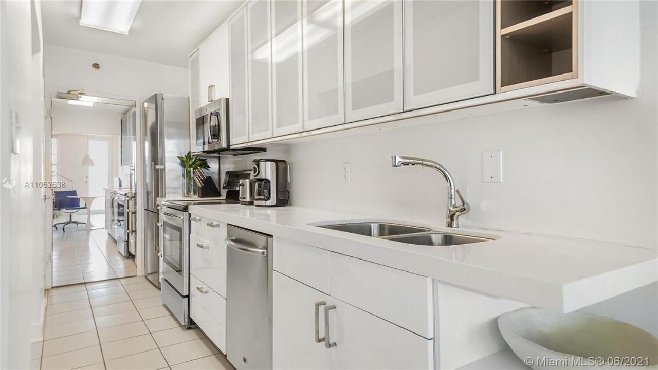 Romantic-condo-miami Beach-spectacular-ocean View Aparthotel