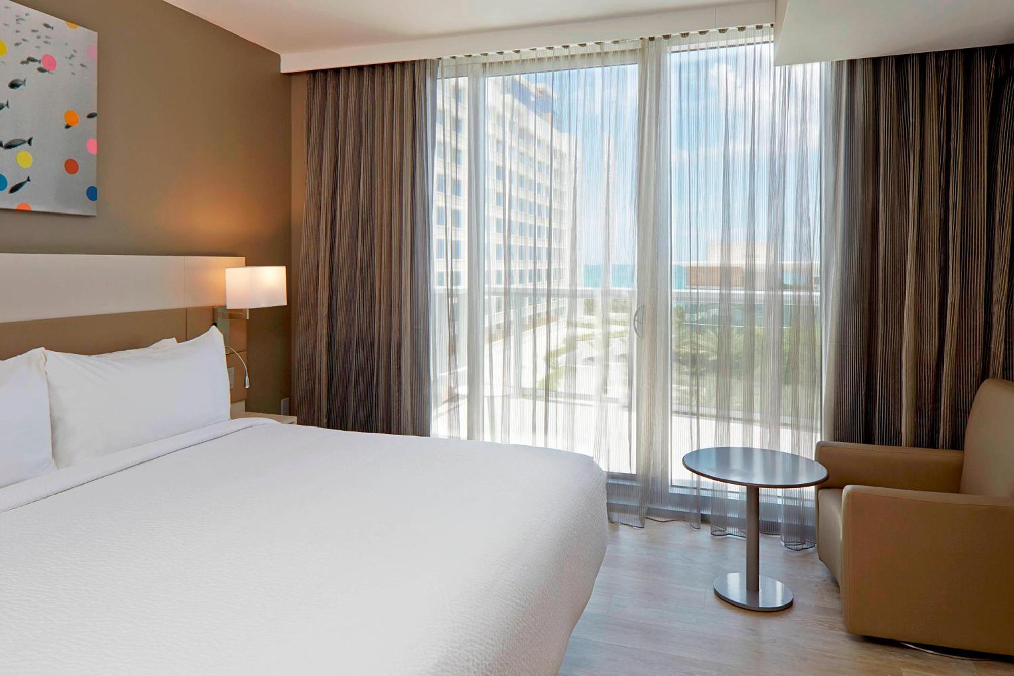 Ac Hotel By Marriott Miami Beach 4*