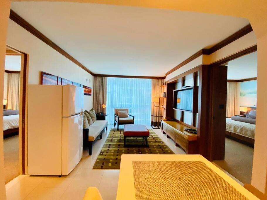 2br Opulence At Carillon *