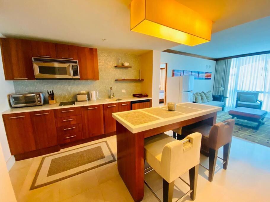 2br Opulence At Carillon