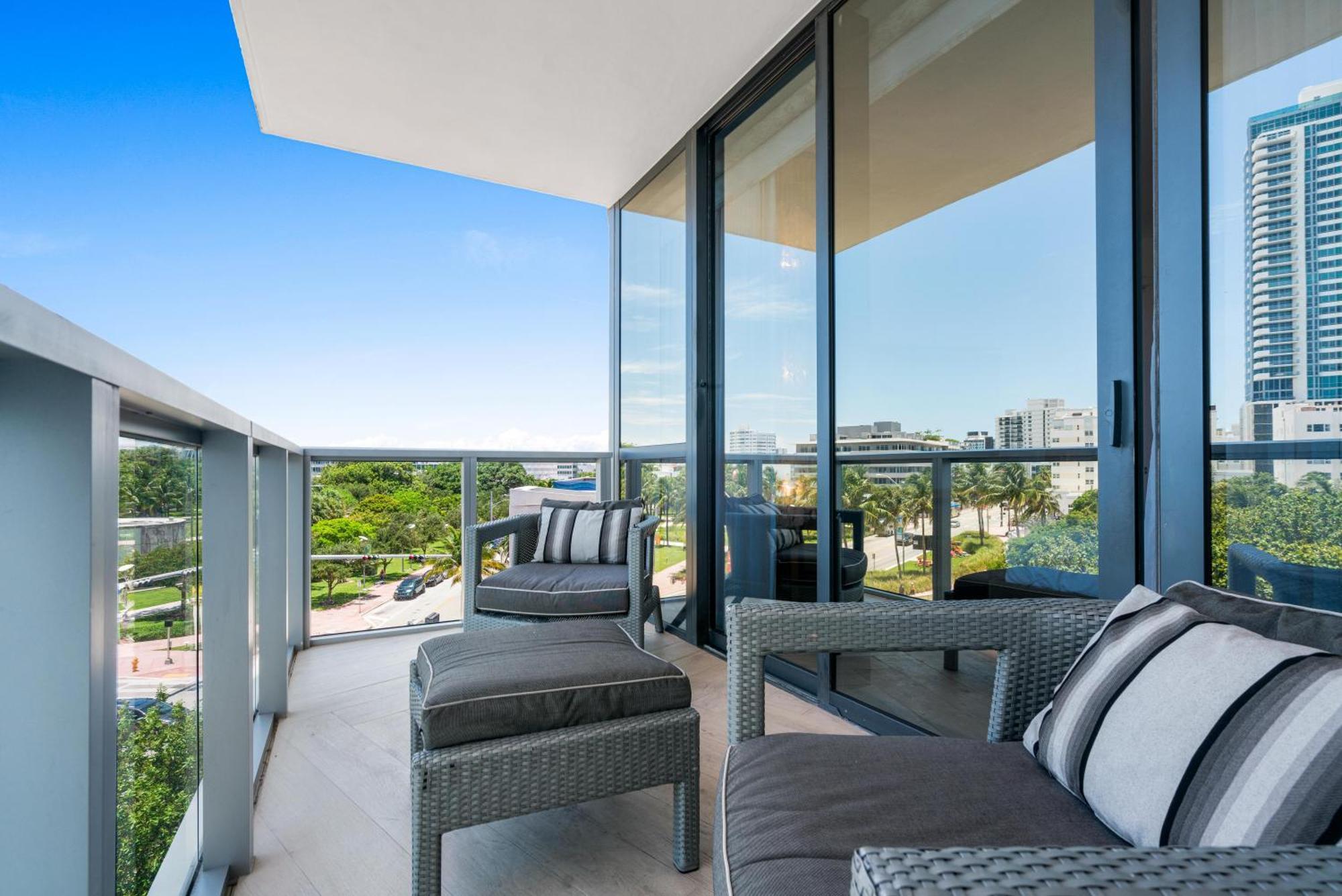 Private At South -401 Miami Beach