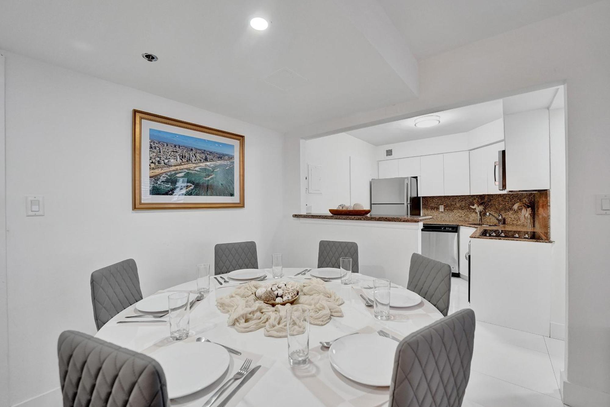 Beautiful Oceanside Retreat Service 609 Miami Beach