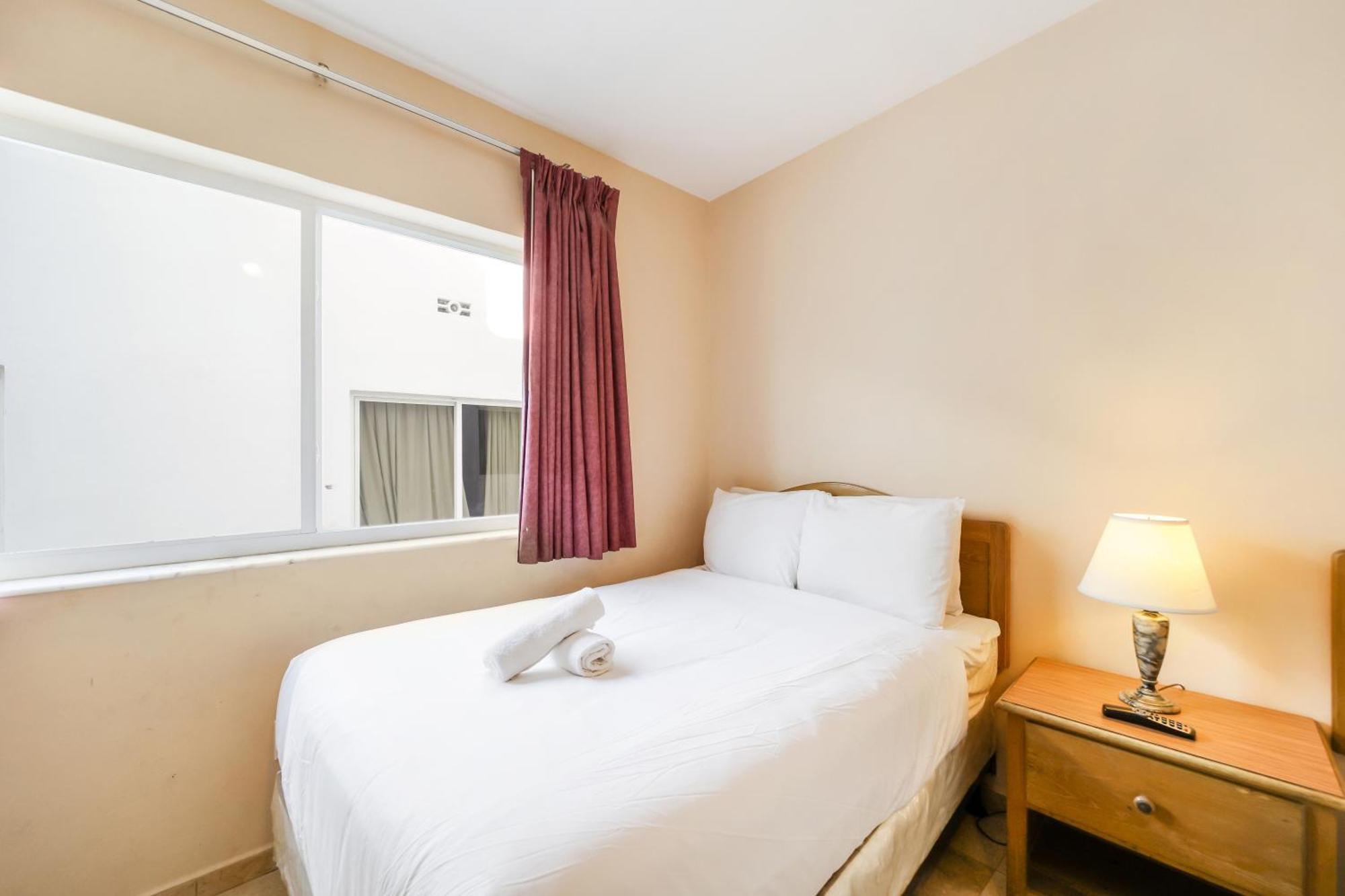 Parisian - Geneva Aparthotel