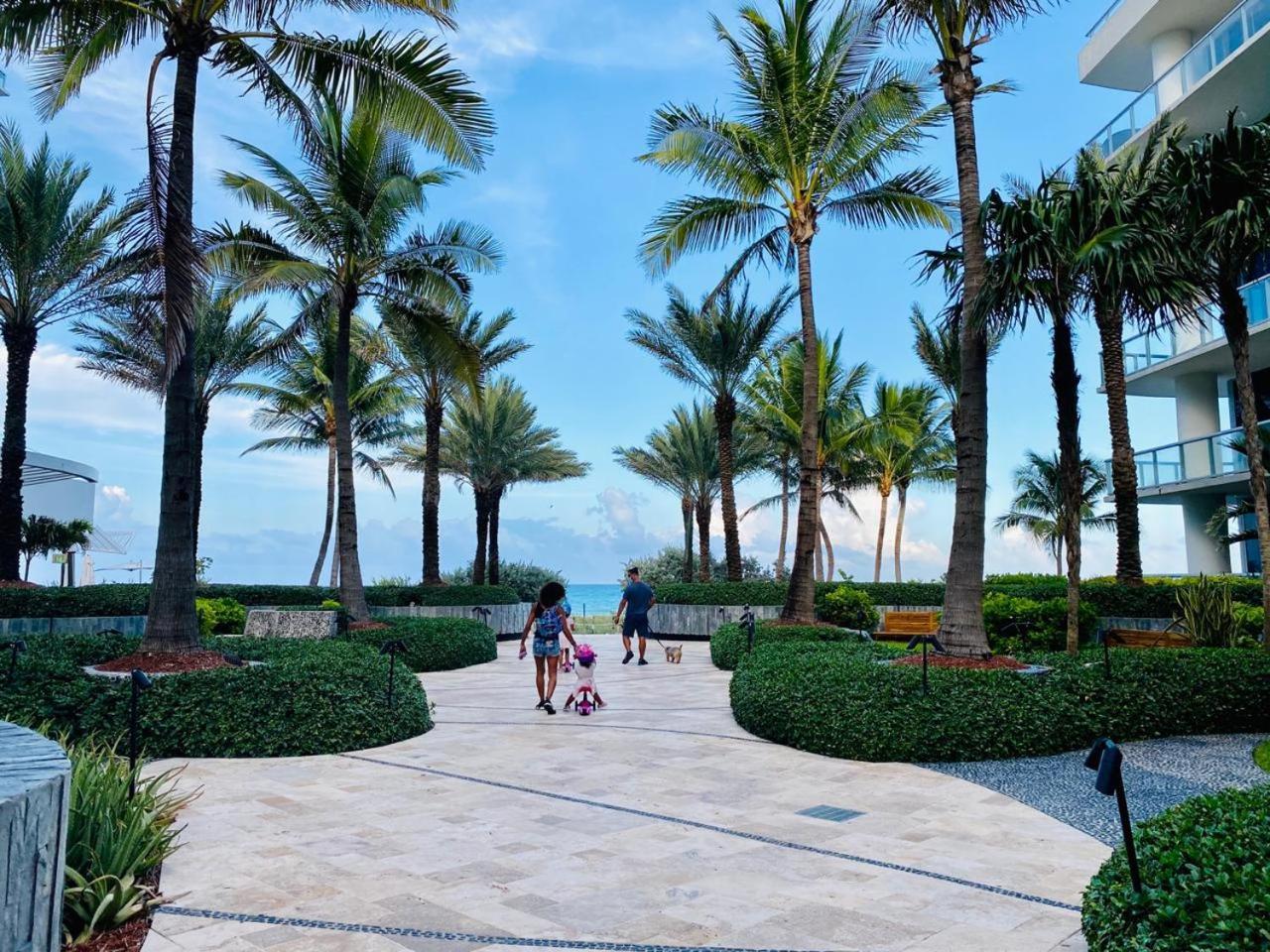 Hotel Carillon Miami Private Luxury Miami Beach
