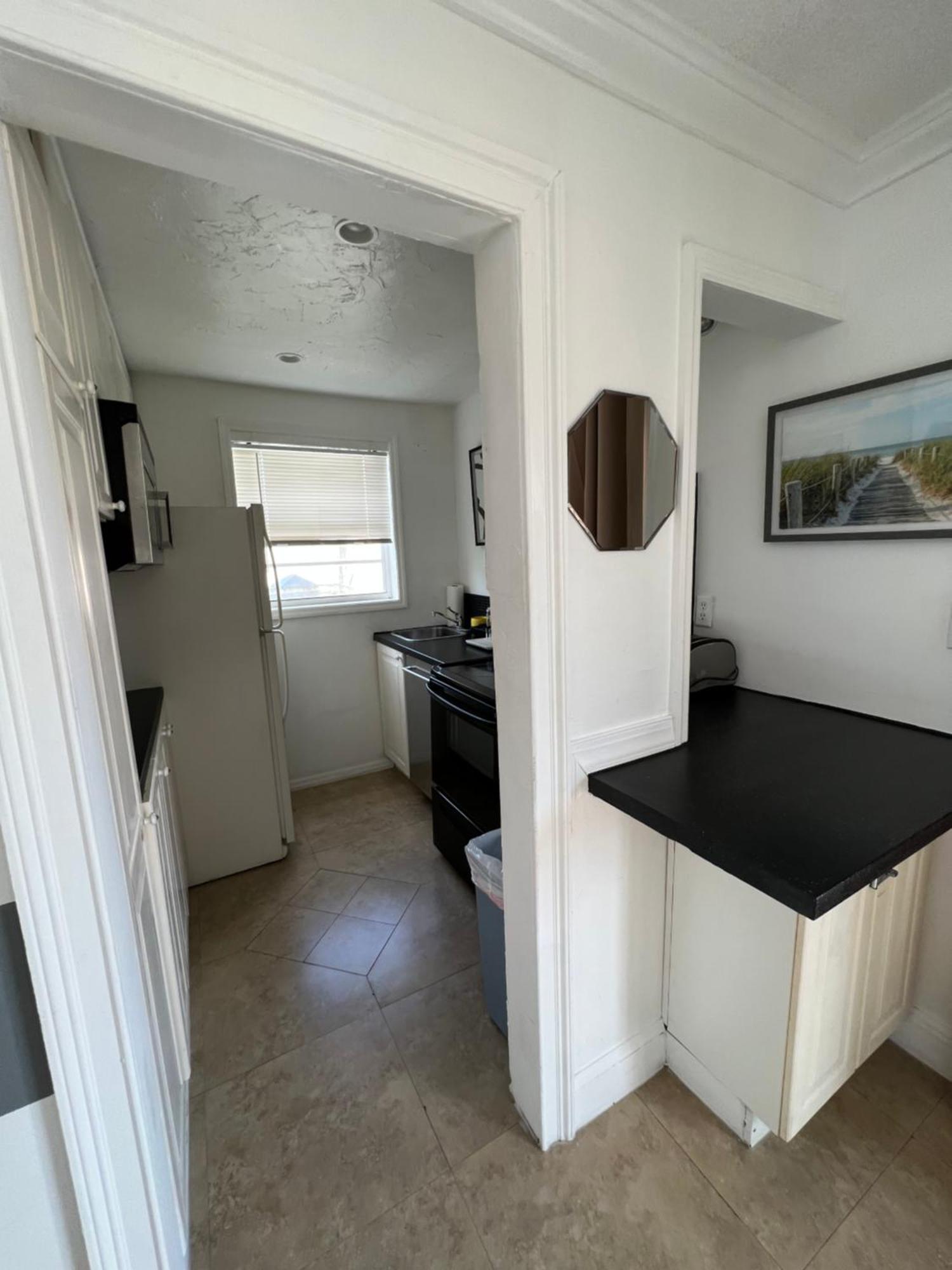 South Beach Apartment With Parking Apartment *