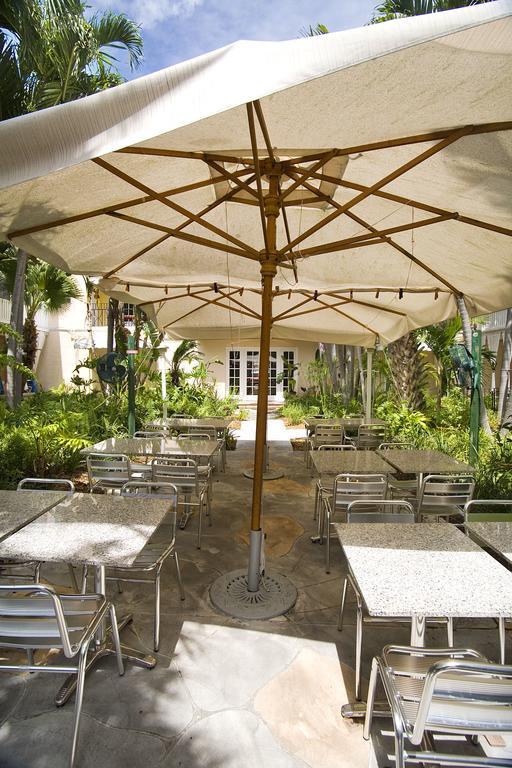 Sadigo Court Miami Beach