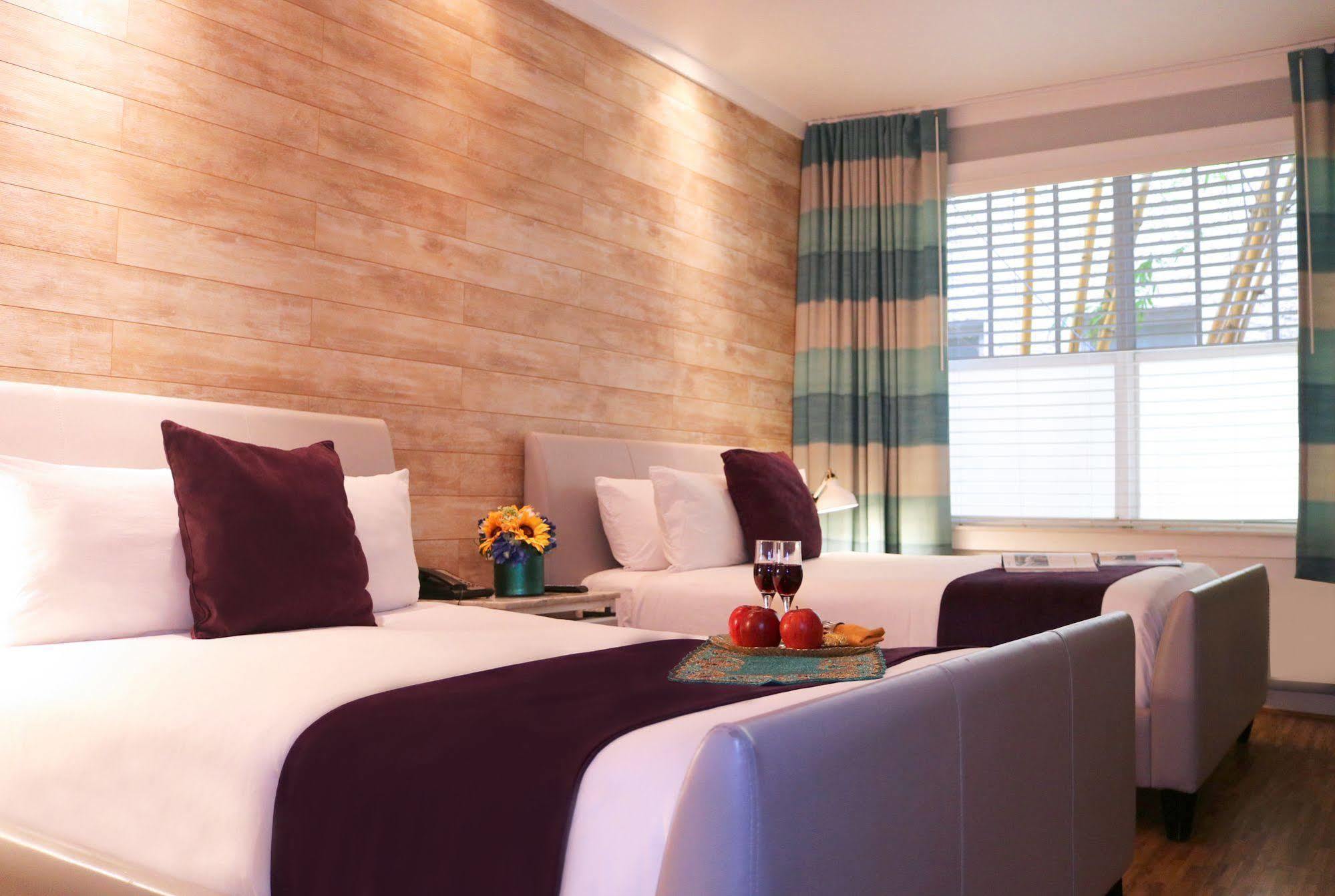 Hotel Shelley Miami Beach
