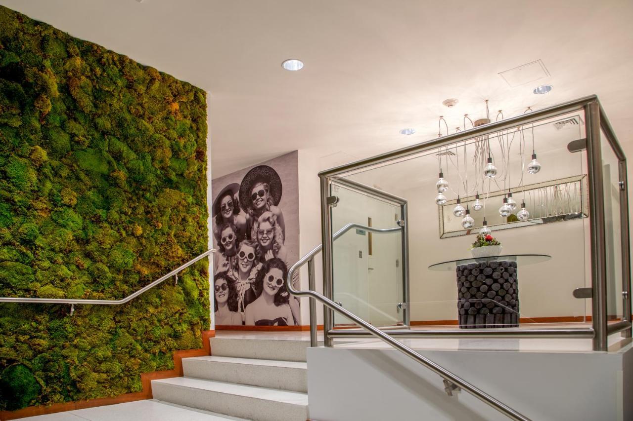 Aparthotel Domio Monte Carlo 4*