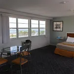 Ocean Surf Hotel