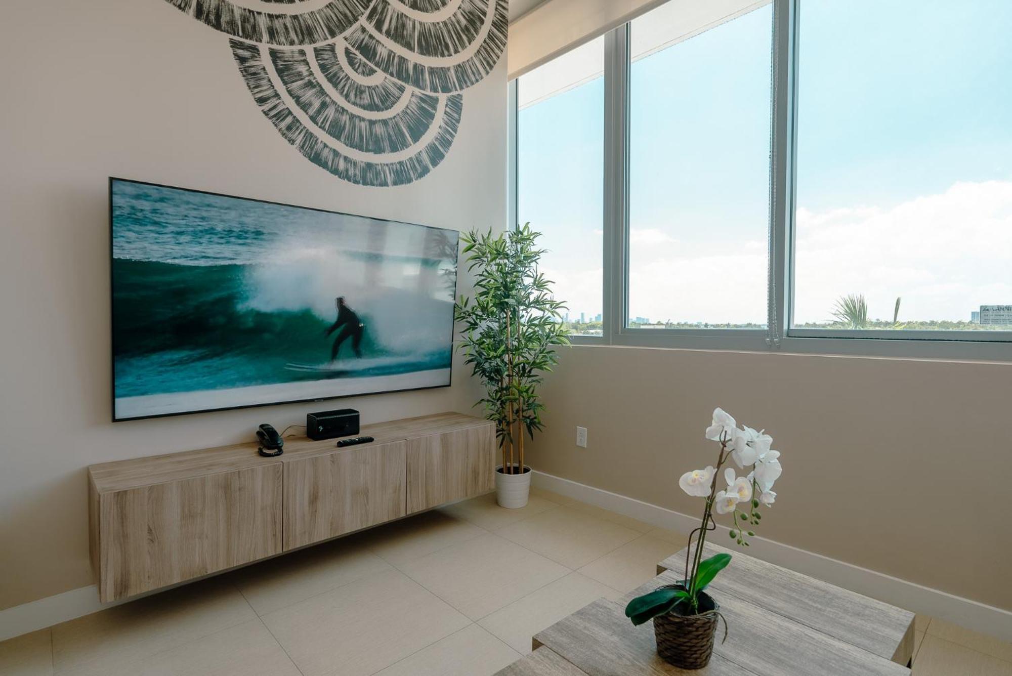 Ocean 2 Sky At Monte Carlo Miami Apartment Miami Beach