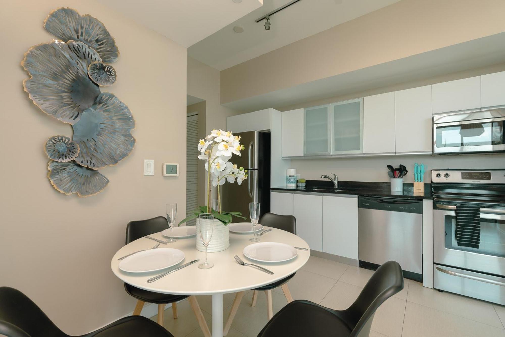 Ocean 2 Sky At Monte Carlo Miami Apartment