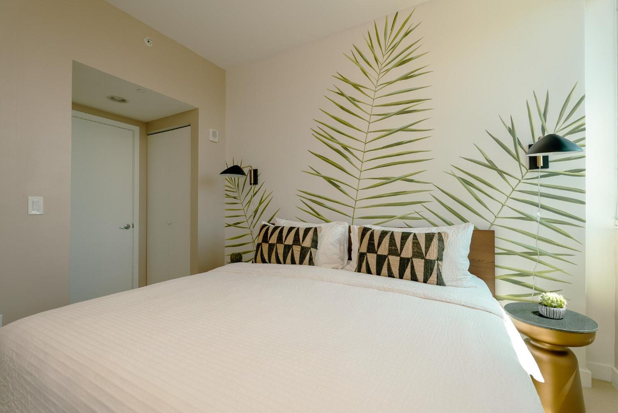 Ocean 2 Sky At Monte Carlo Miami Apartment *