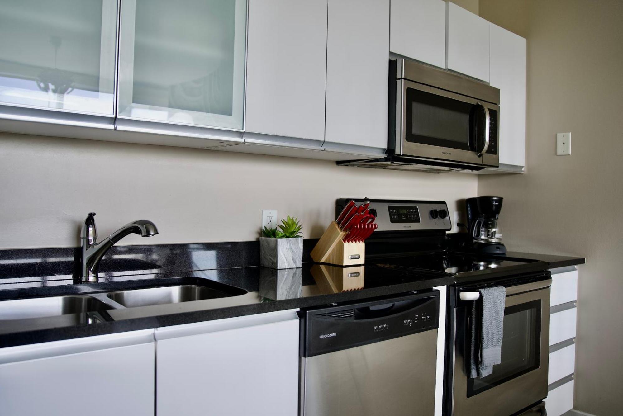 Ocean 2 Sky At Monte Carlo Miami Apartment Miami Beach