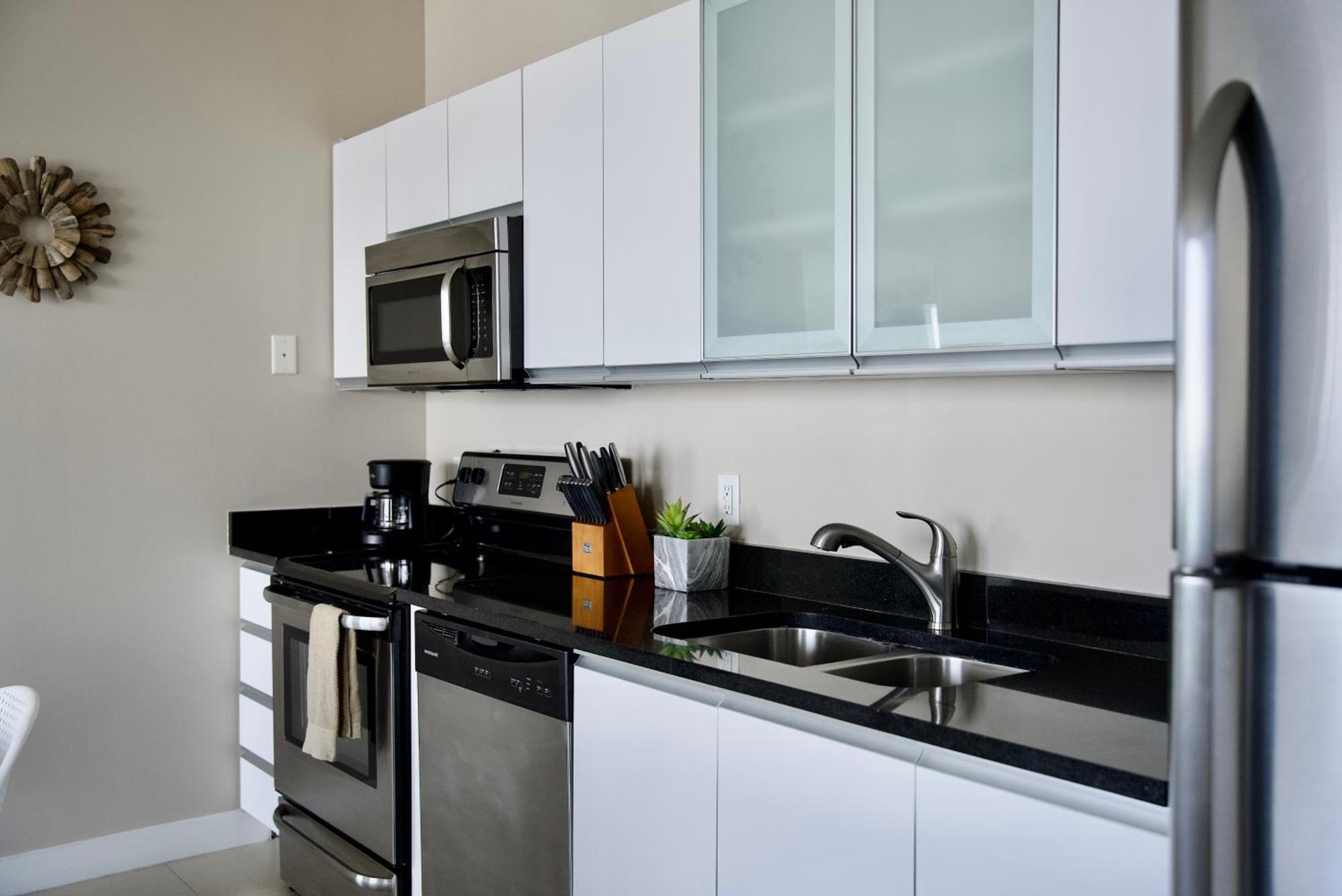 Apartment Ocean 2 Sky At Monte Carlo Miami Miami Beach