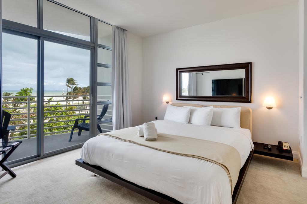 C Ocean At Ocean Drive (adults Only)