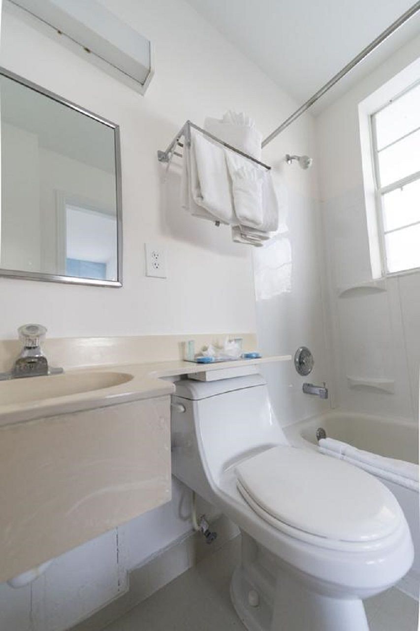 Hotel Ocean Surf Miami Beach