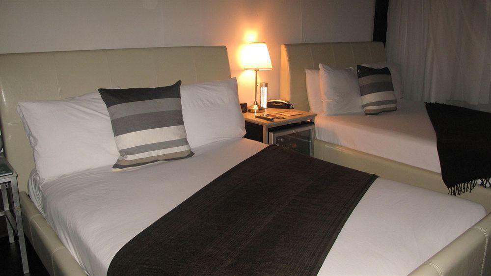 Shelley Hotel Miami Beach
