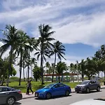 918 Sobe Flats