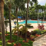 Ocean Reserve Collins Avenue