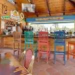 Castle Beach: Rumba Suite