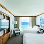 Carillon Miami Wellness Resort