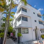 Posh South Beach