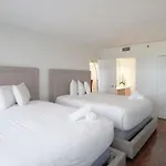 Private Apartment At The Alexander Hotel
