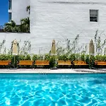 The Variety By Luxurban