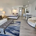 Oceanfront With Balcony Sunny Isles - Spectacular!