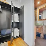 Large & Bright Sleep Up To 8 Only 2Min From Ocean!