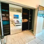 Large Beautiful Penthouse Ocean Front With Beach Access And Free Parking In Miami Beach