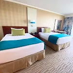 Zen Vacation Rentals Trump International Jr Suite