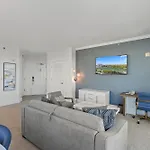 Luxury King Apartment With Bay View At Miami Beach
