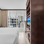 Suites Ocean Drive Hotel